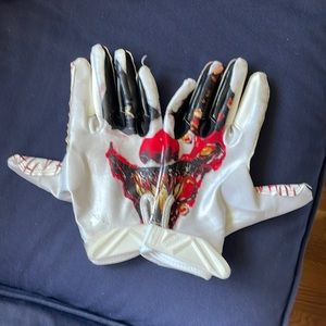 Football gloves